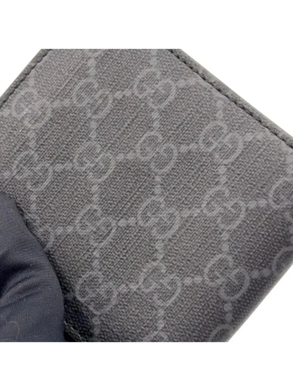 Gucci New Web GG Supreme Gray Bifold Wallet